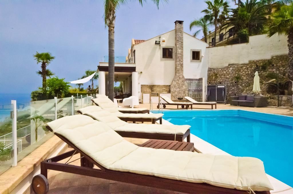 Luxury Taorum Villa With Spectacular Sea Views In 陶尔米纳 外观 照片