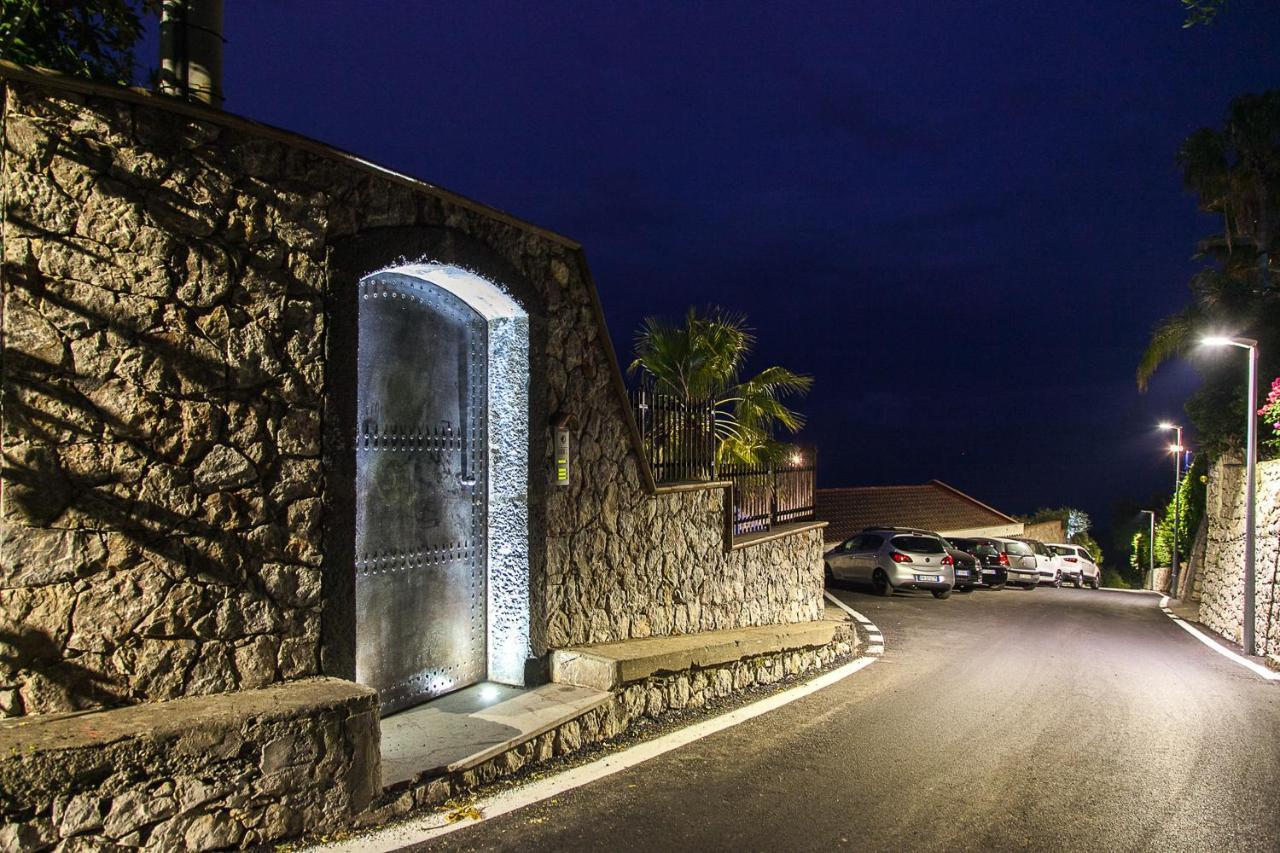 Luxury Taorum Villa With Spectacular Sea Views In 陶尔米纳 外观 照片