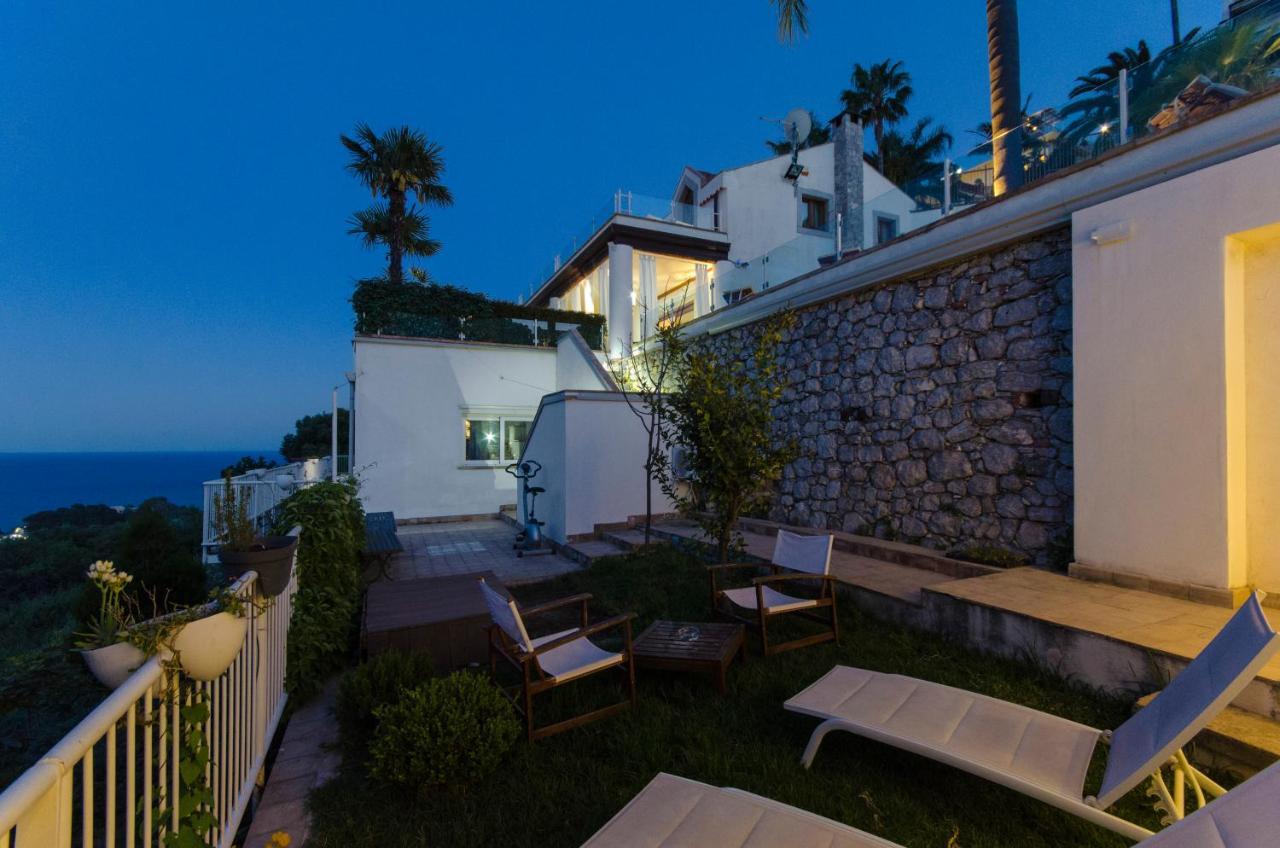 Luxury Taorum Villa With Spectacular Sea Views In 陶尔米纳 客房 照片